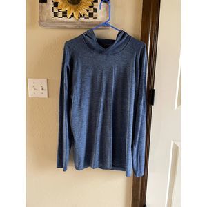 Lululemon Men's XL shirt hoodie blue lightweight long sleeve top